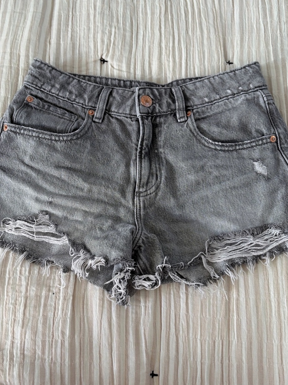 Garage Denim Festival Shorts Gray Distressed High Waisted Raw Hem Size 1 25